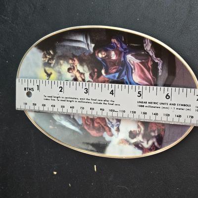 Christmas decor - Ornaments - Santa milking cow - Candle holders - Platters- Tins - Angels and more!