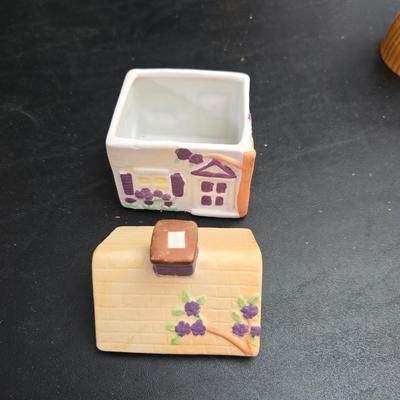 Christmas decor - Ornaments - Santa milking cow - Candle holders - Platters- Tins - Angels and more!