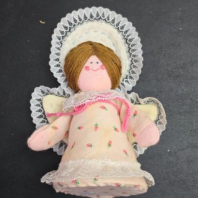 Christmas decor - Ornaments - Santa milking cow - Candle holders - Platters- Tins - Angels and more!