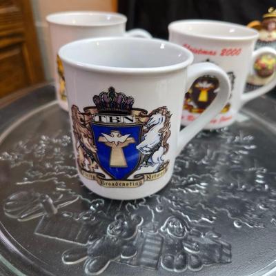 Christmas decor - Ornaments - Santa milking cow - Candle holders - Platters- Tins - Angels and more!