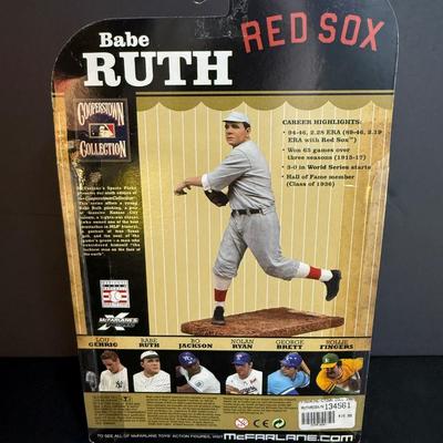 Babe Ruth - Cooperstown Collection Figurine