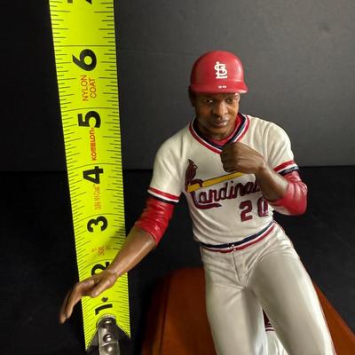 Danbury Mint - Lou Brock Figurine