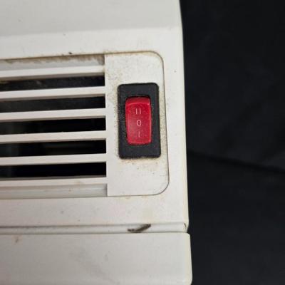 Bahama Fans Shell Electronic Desk fan and aN nsa Environmental air system