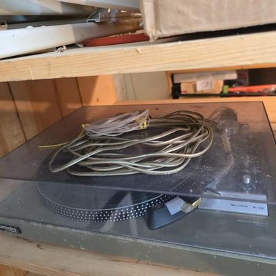 Technics SL-23 belt-drive turntable