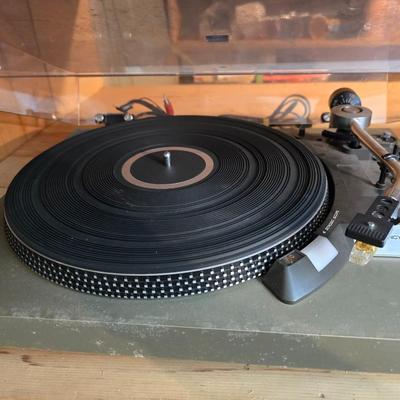 Technics SL-23 belt-drive turntable