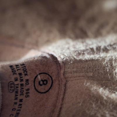 Sale Photo Thumbnail #654: white leather.