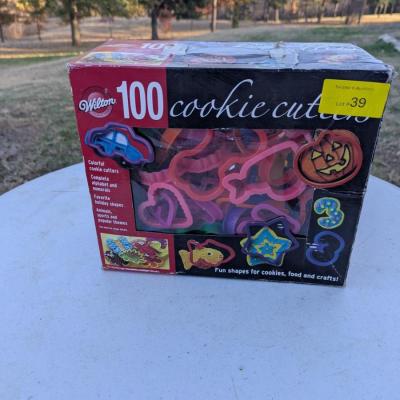 Sale Photo Thumbnail #172: see all photos