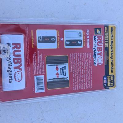 Sale Photo Thumbnail #178: Ruby Monkey Magnets