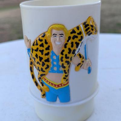 Sale Photo Thumbnail #234: Ringling Bros & Barnum Bailey Circus Plastic Mug