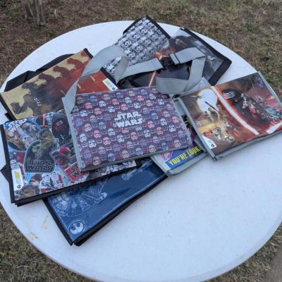 Sale Photo Thumbnail #272: Star wars bundle