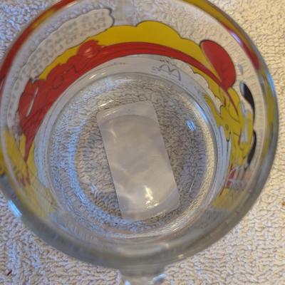 Sale Photo Thumbnail #1040: Garfield and Odie glass mug