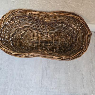 Dark colored wicker baskets