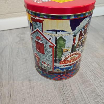 Collection of metal tins - Many with really neat country / farm scenes on them - some vintage