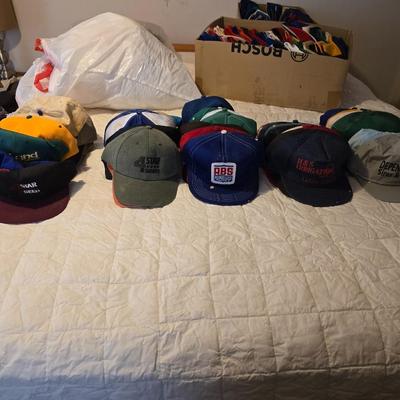 50 Baseball caps / Trucker caps / Hats Most advertising agriculture
