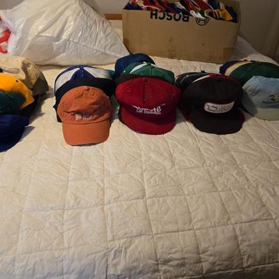 50 Baseball caps / Trucker caps / Hats Most advertising agriculture