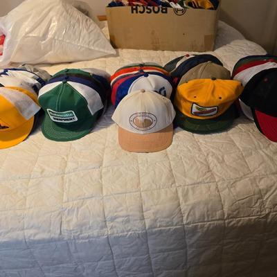 50 Baseball caps / Trucker caps / Hats Most advertising agriculture
