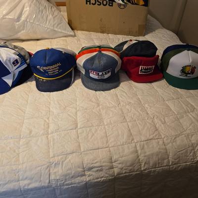 50 Baseball caps / Trucker caps / Hats Most advertising agriculture