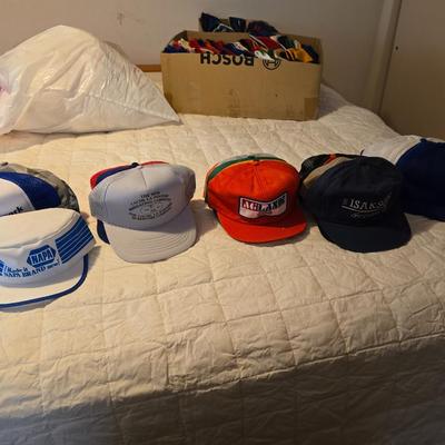 50 Baseball caps / Trucker caps / Hats Most advertising agriculture