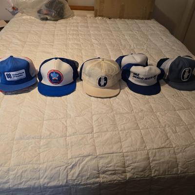 50 Baseball caps / Trucker caps / Hats Most advertising agriculture