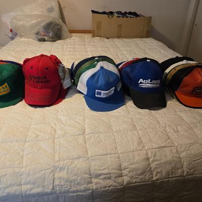 50 Baseball caps / Trucker caps / Hats Most advertising agriculture