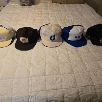 50 Baseball caps / Trucker caps / Hats Most advertising agriculture