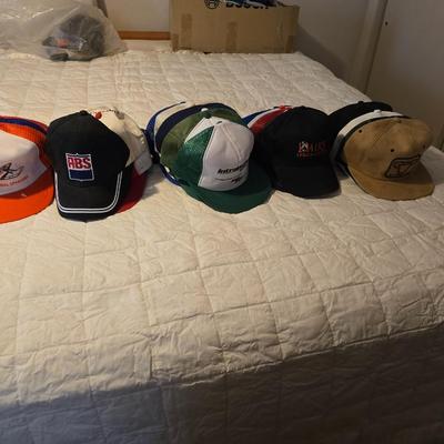 50 Baseball caps / Trucker caps / Hats Most advertising agriculture