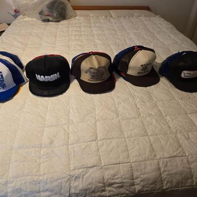 50 Baseball caps / Trucker caps / Hats Most advertising agriculture