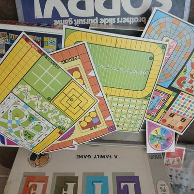 Board games - LIFE - 71 games in one box - Sorry & Bible trivia