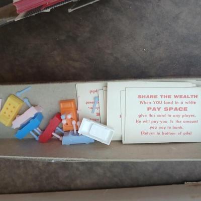 Board games - LIFE - 71 games in one box - Sorry & Bible trivia