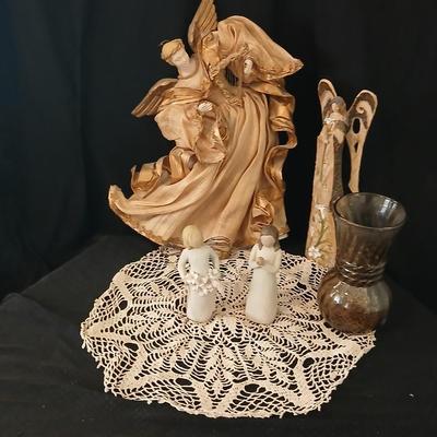 Collection of Angels - Willow tree angels and a large doily