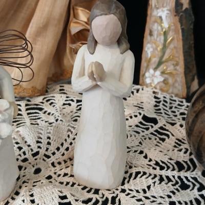 Collection of Angels - Willow tree angels and a large doily