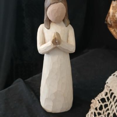 Collection of Angels - Willow tree angels and a large doily