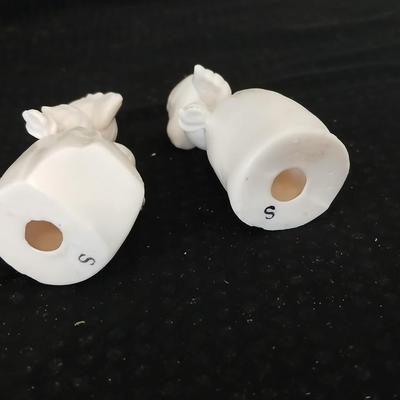 Collection of angels - small tri marked D Buxman - kitting pair marked with an "s"