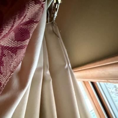 Curtain & Two Matching Pillows (BLR-MG)