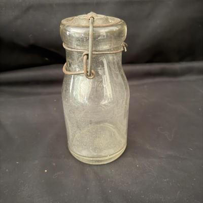 Selection of Vintage Bottles (BOR-MG)