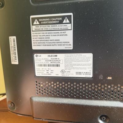 LG 27” TV & Panasonic Blu Ray Player (BGB-MG)