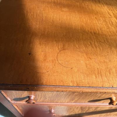 Robert Mitchell Furniture Company Chest Of Drawers (BGB-MG)