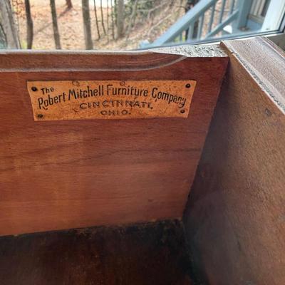 Robert Mitchell Furniture Company Chest Of Drawers (BGB-MG)