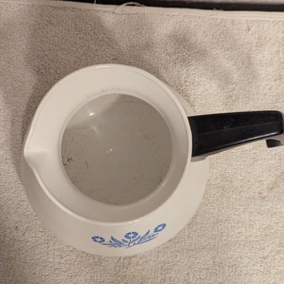 Sale Photo Thumbnail #1127: corning ware blue cornflower 6 cup teapot /coffee pot