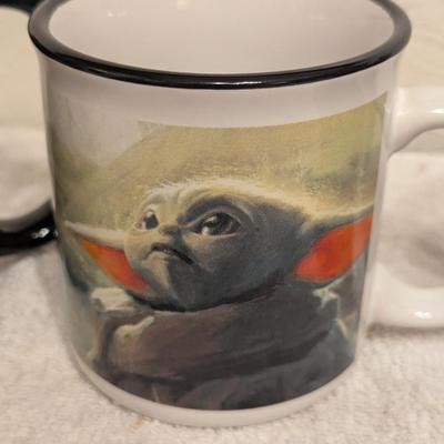 Sale Photo Thumbnail #1157: Star wars set of 3 coffee mugs.