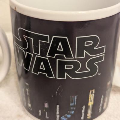 Sale Photo Thumbnail #1158: Star wars set of 3 coffee mugs.