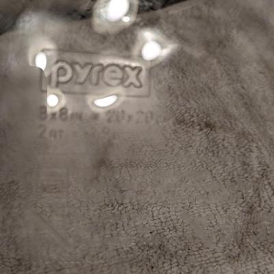 Sale Photo Thumbnail #1186: Pyrex clear glass baking dish 8 x 8 x 2.75