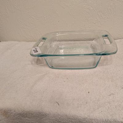 Sale Photo Thumbnail #1184: Pyrex clear glass baking dish 8 x 8 x 2.75