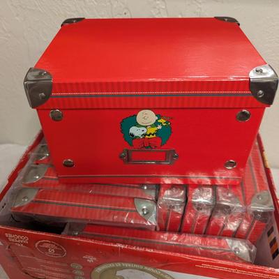 Sale Photo Thumbnail #1195: new in packages, 9 are unfolded, when put together they are 8 x8 x2.75