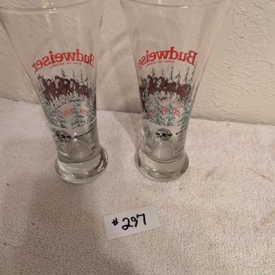 Sale Photo Thumbnail #1234: Budweiser Clydesdale pilsner pint glasses