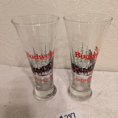 Sale Photo Thumbnail #1233: Budweiser Clydesdale pilsner pint glasses