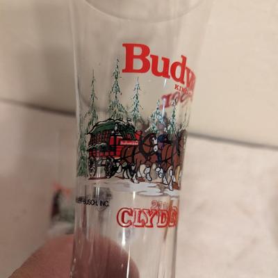 Sale Photo Thumbnail #1238: Budweiser Clydesdale pilsner pint glasses