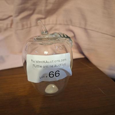 Sale Photo Thumbnail #296: Princess House hand blown apple paperweight