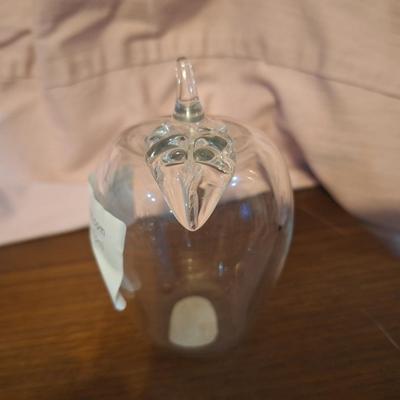 Sale Photo Thumbnail #295: Princess House hand blown apple paperweight