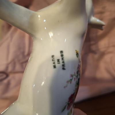 Sale Photo Thumbnail #305: BIA Cordon Blue cow creamer